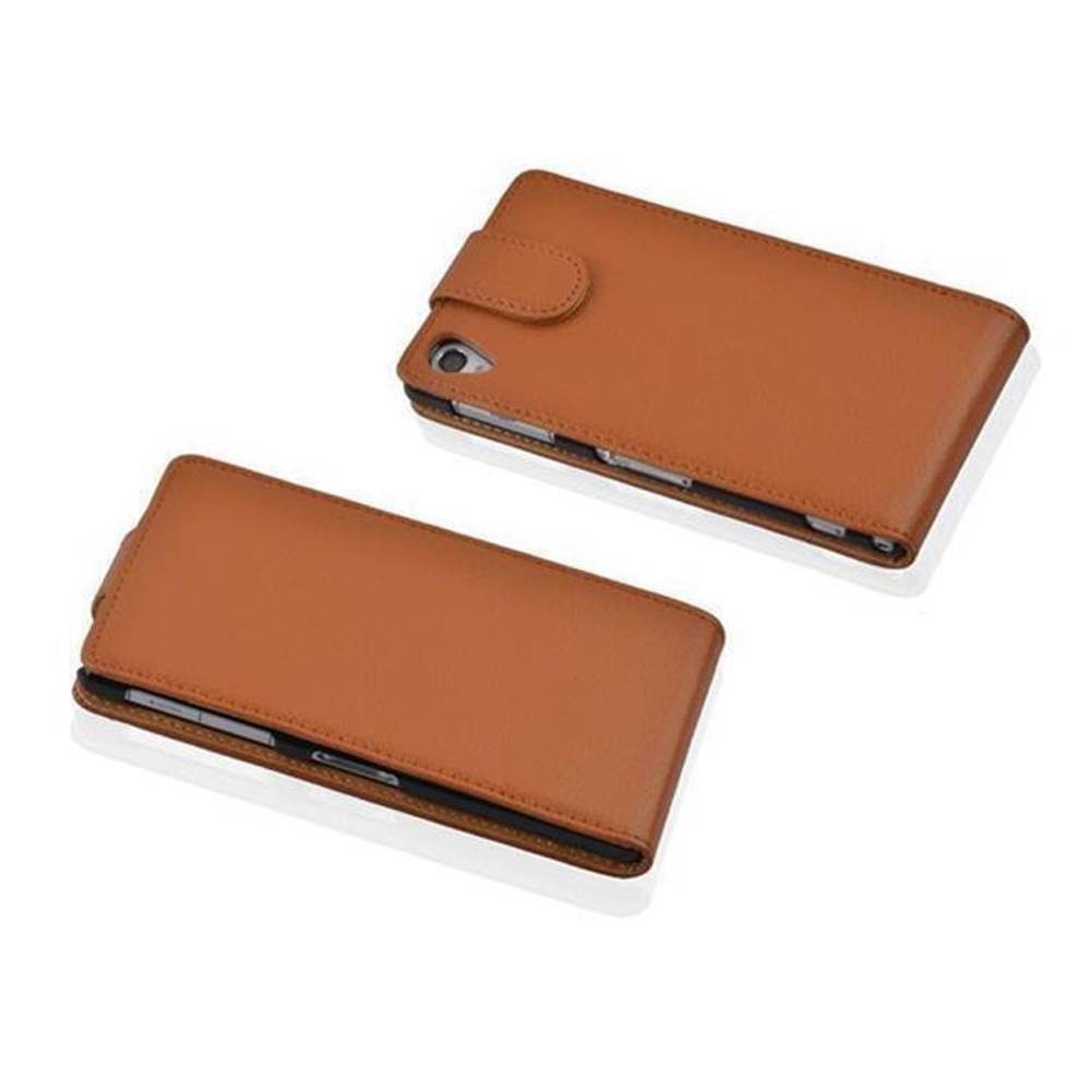 Cadorabo Schutzhülle für Sony Xperia Z1 COMPACT Hülle in Braun Flip Etui Handyhülle Case Cover Kunstleder