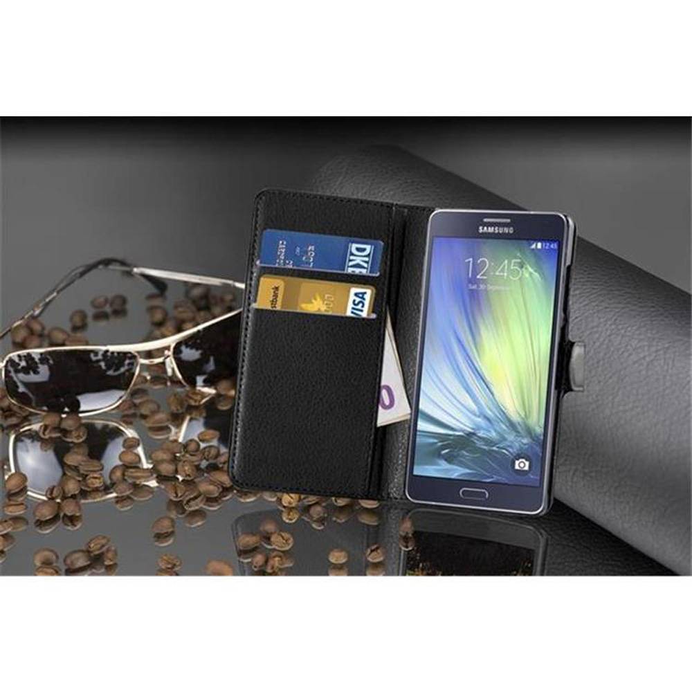 Cadorabo Hülle für Samsung Galaxy A7 2015 Schutz Hülle in Schwarz Handyhülle Etui Case Cover Magnetverschluss