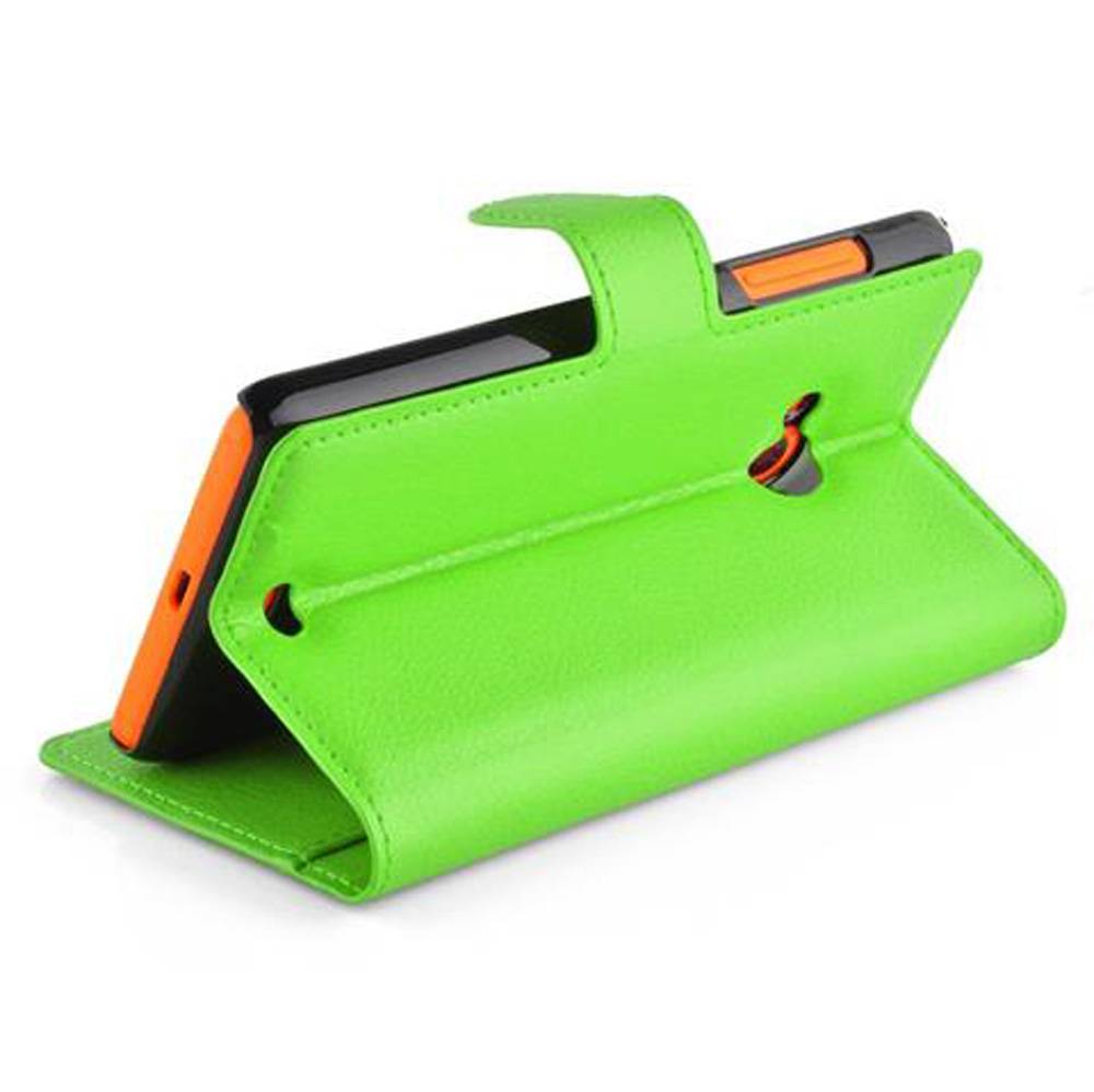 Cadorabo Hülle für Nokia Lumia 535 Schutz Hülle in Grün Handyhülle Etui Case Cover Magnetverschluss