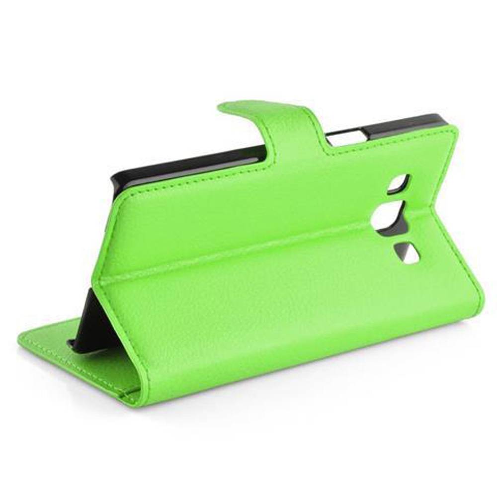 Cadorabo Hülle für Samsung Galaxy A3 2015 Schutz Hülle in Grün Handyhülle Etui Case Cover Magnetverschluss