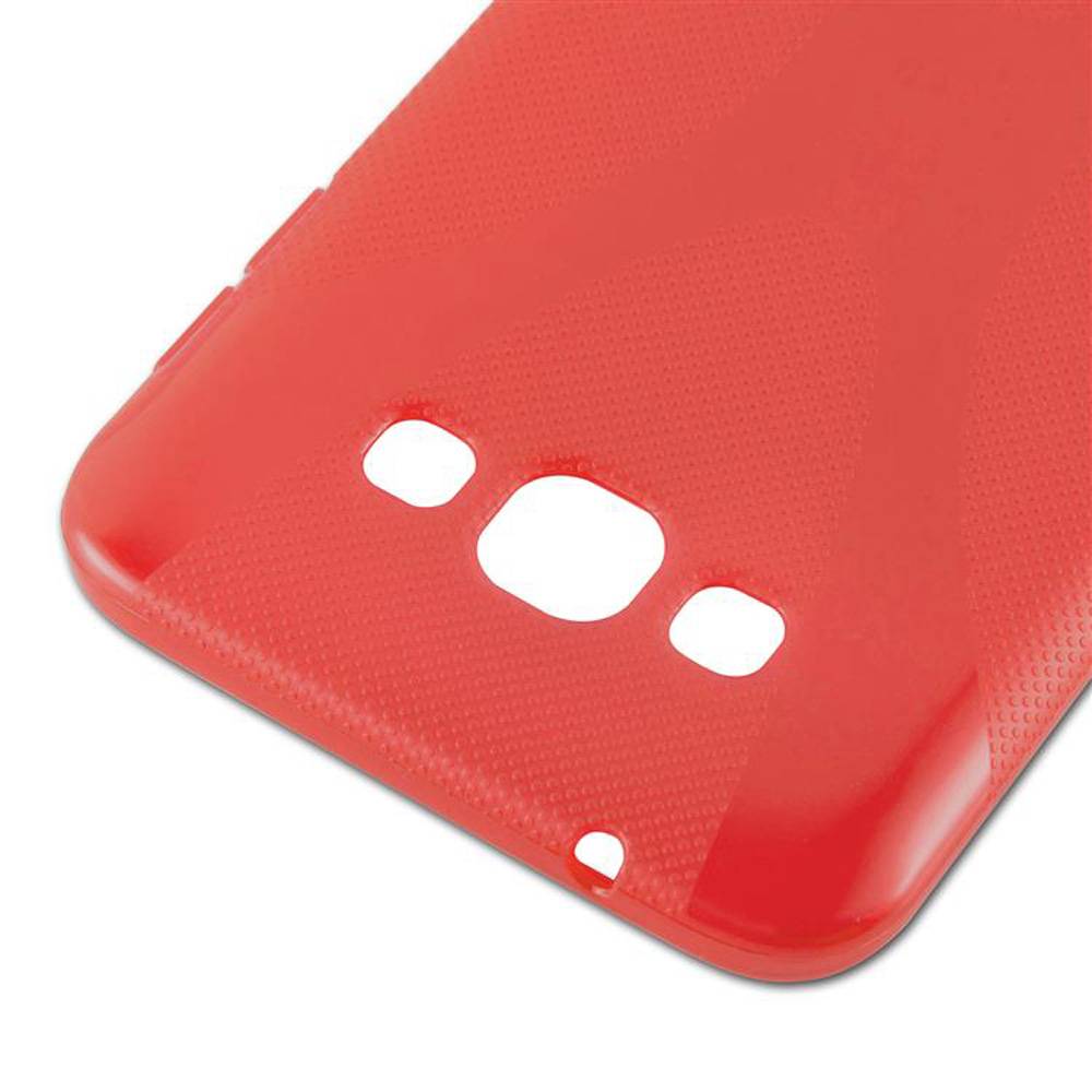 Cadorabo Handyhülle für Samsung Galaxy A8 2015 in Rot Hülle Schutzhülle TPU Silikon Backcover Case