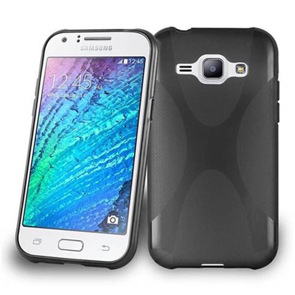 Cadorabo Handyhülle für Samsung Galaxy J1 2015 in Schwarz Hülle Schutzhülle TPU Silikon Backcover Case