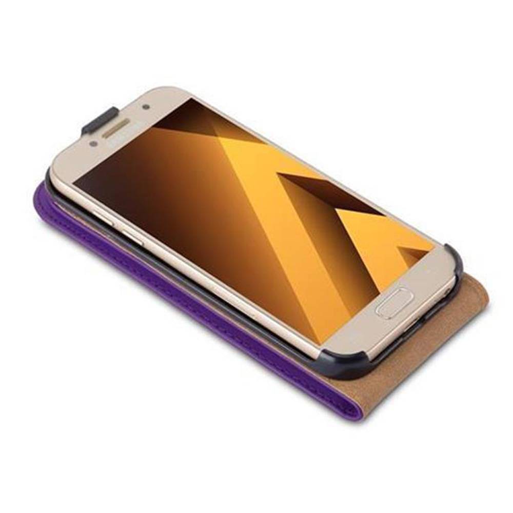 Cadorabo Hülle für Samsung Galaxy A3 2017 Schutzhülle in Lila Flip Handyhülle Case Cover Etui Kunstleder