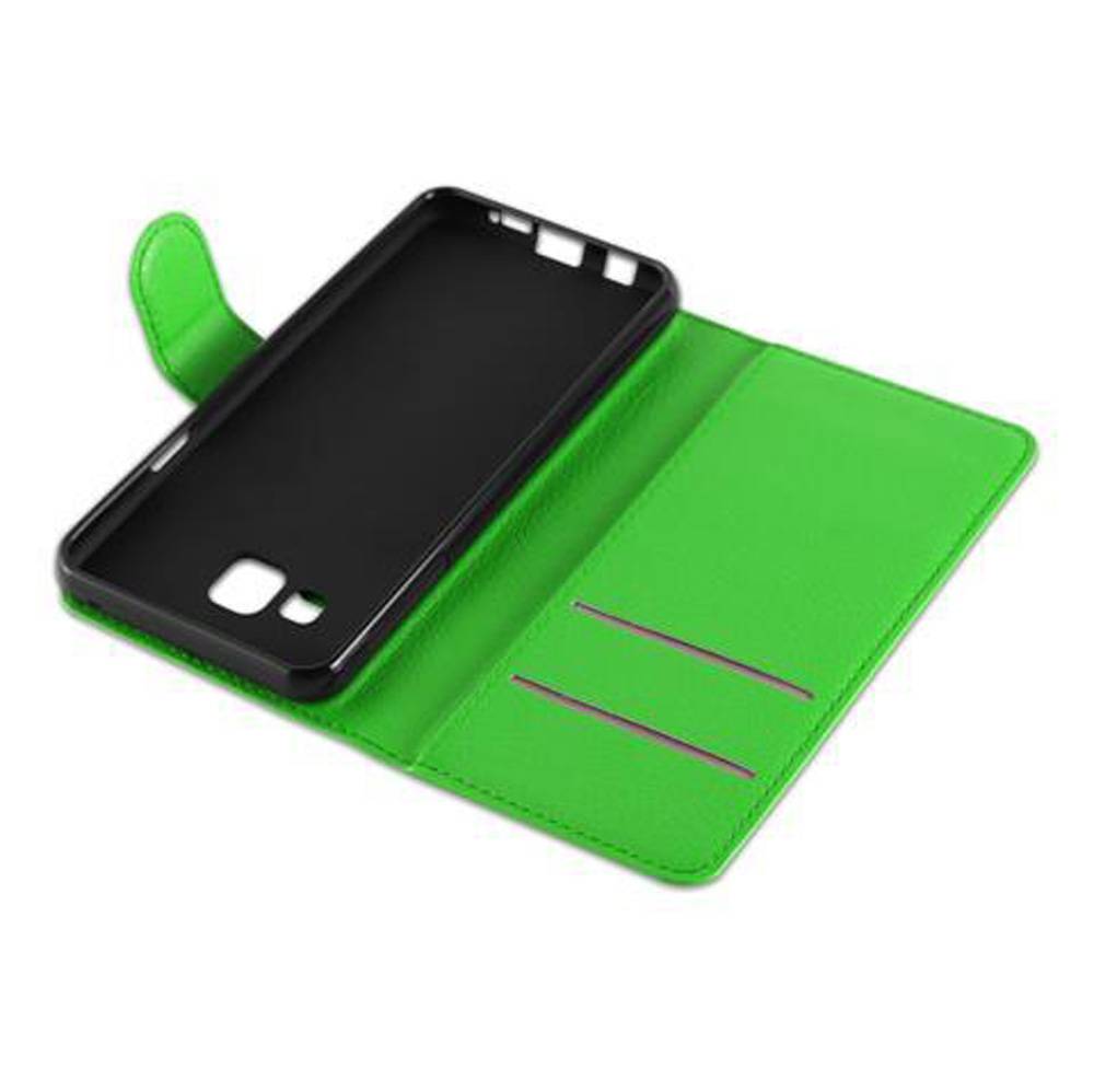 Cadorabo Hülle für Samsung Galaxy A3 2016 Schutz Hülle in Grün Handyhülle Etui Case Cover Magnetverschluss