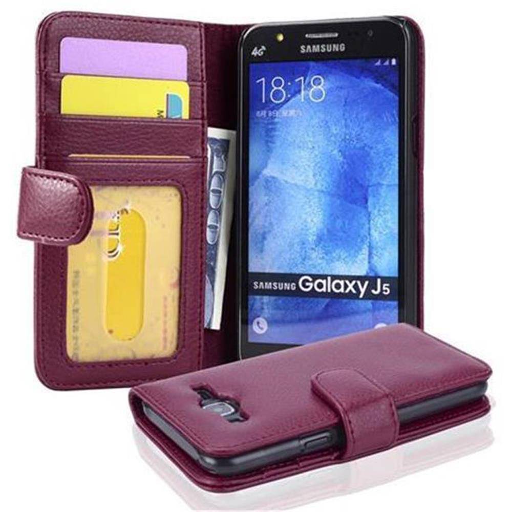 Cadorabo Hülle für Samsung Galaxy J5 2015 in Lila Backcover Handy Schutz Hülle Book Case Booklet Kartenfächer