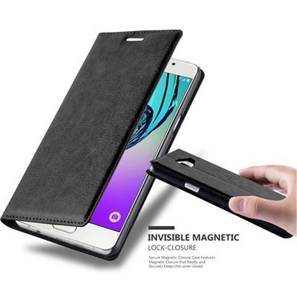 Cadorabo Hülle für Samsung Galaxy A5 2016 Schutz Hülle in Schwarz Handyhülle Etui Case Cover Magnetverschluss