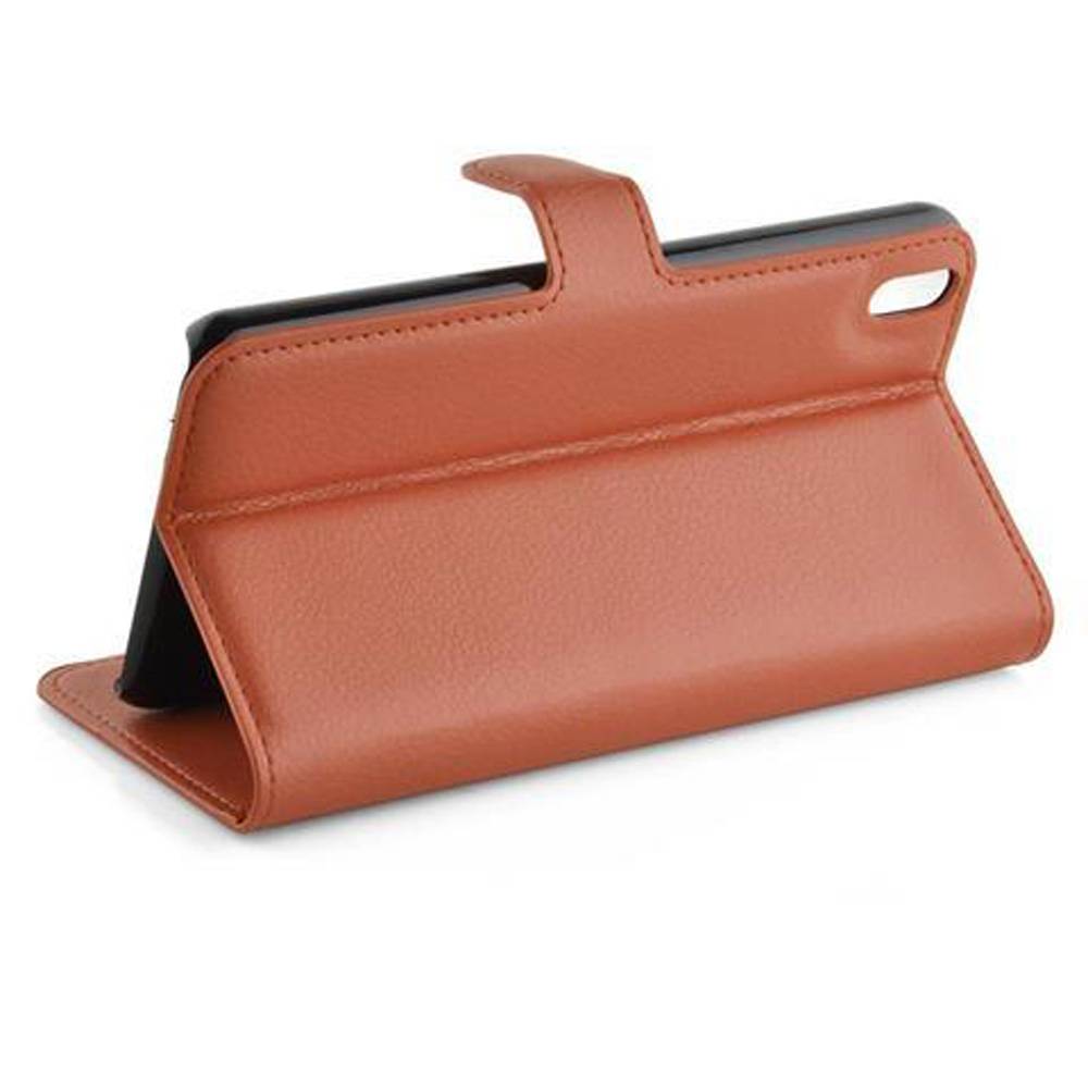 Cadorabo Hülle für HTC Desire 816 Schutz Hülle in Braun Handyhülle Etui Case Cover Magnetverschluss