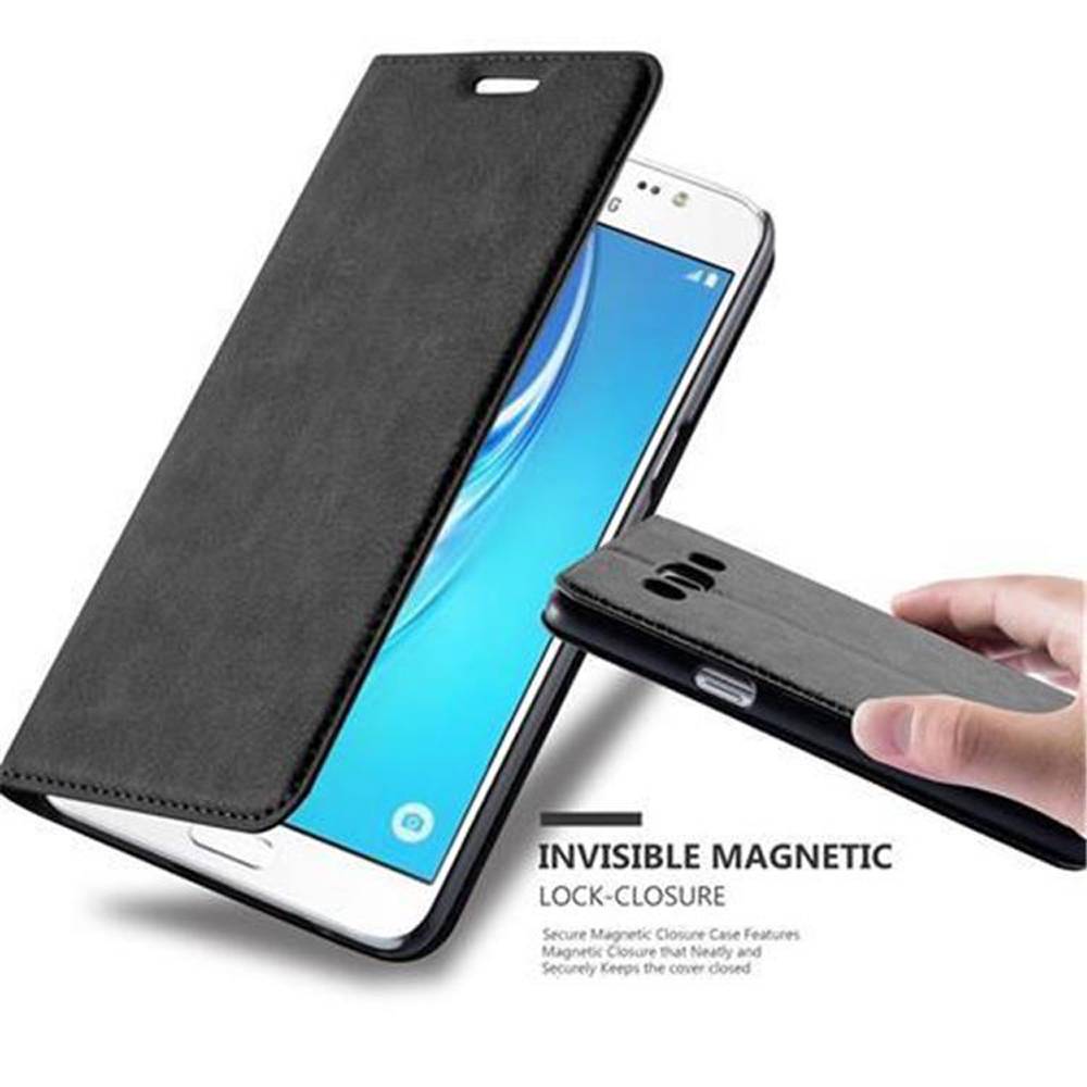 Cadorabo Hülle für Samsung Galaxy J5 2016 Schutz Hülle in Schwarz Handyhülle Etui Case Cover Magnetverschluss