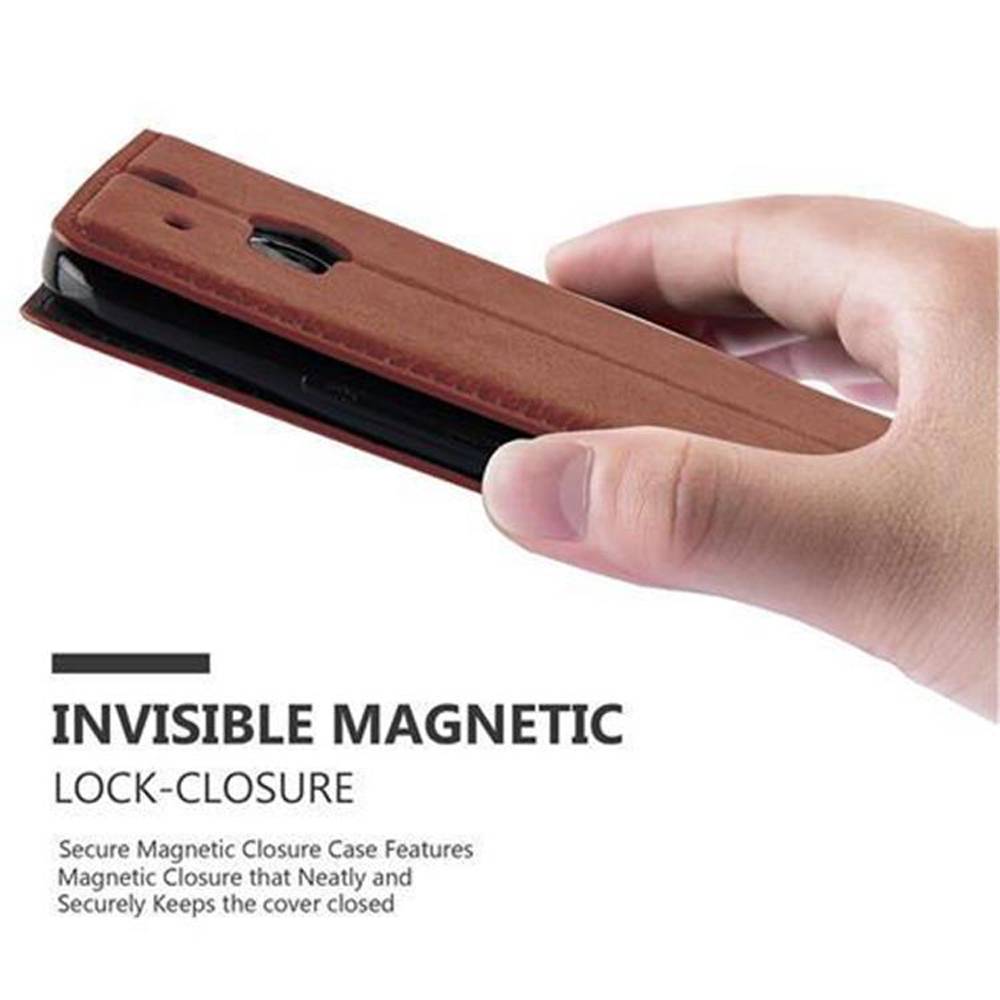 Cadorabo Hülle für HTC ONE M8 Schutz Hülle in Braun Handyhülle Etui Case Cover Magnetverschluss