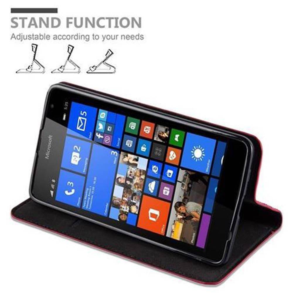 Cadorabo Hülle für Nokia Lumia 535 Schutz Hülle in Rot Handyhülle Etui Case Cover Magnetverschluss