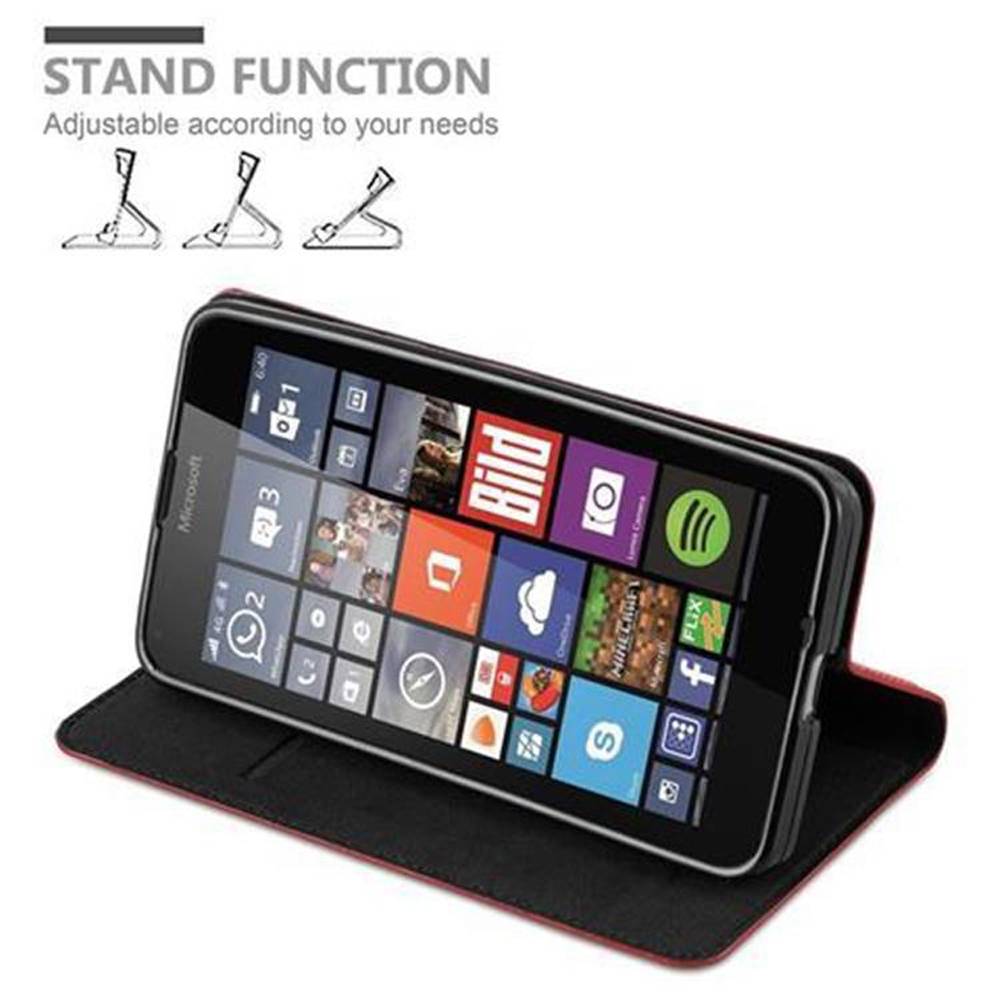 Cadorabo Hülle für Nokia Lumia 640 Schutz Hülle in Rot Handyhülle Etui Case Cover Magnetverschluss