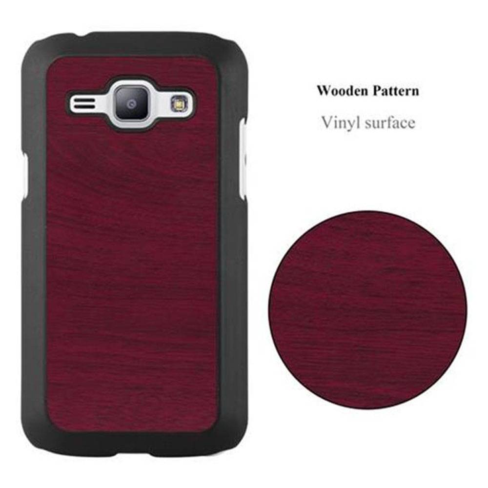 Cadorabo Hülle für Samsung Galaxy J1 2015 Schutz Hülle in Rot Hard Case Etui Holz Optik Handyhülle