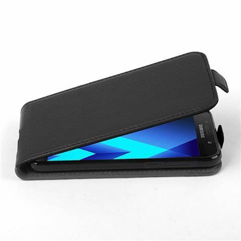 Cadorabo Schutzhülle für Samsung Galaxy A5 2017 Hülle in Schwarz Flip Etui Handyhülle Case Cover Kunstleder