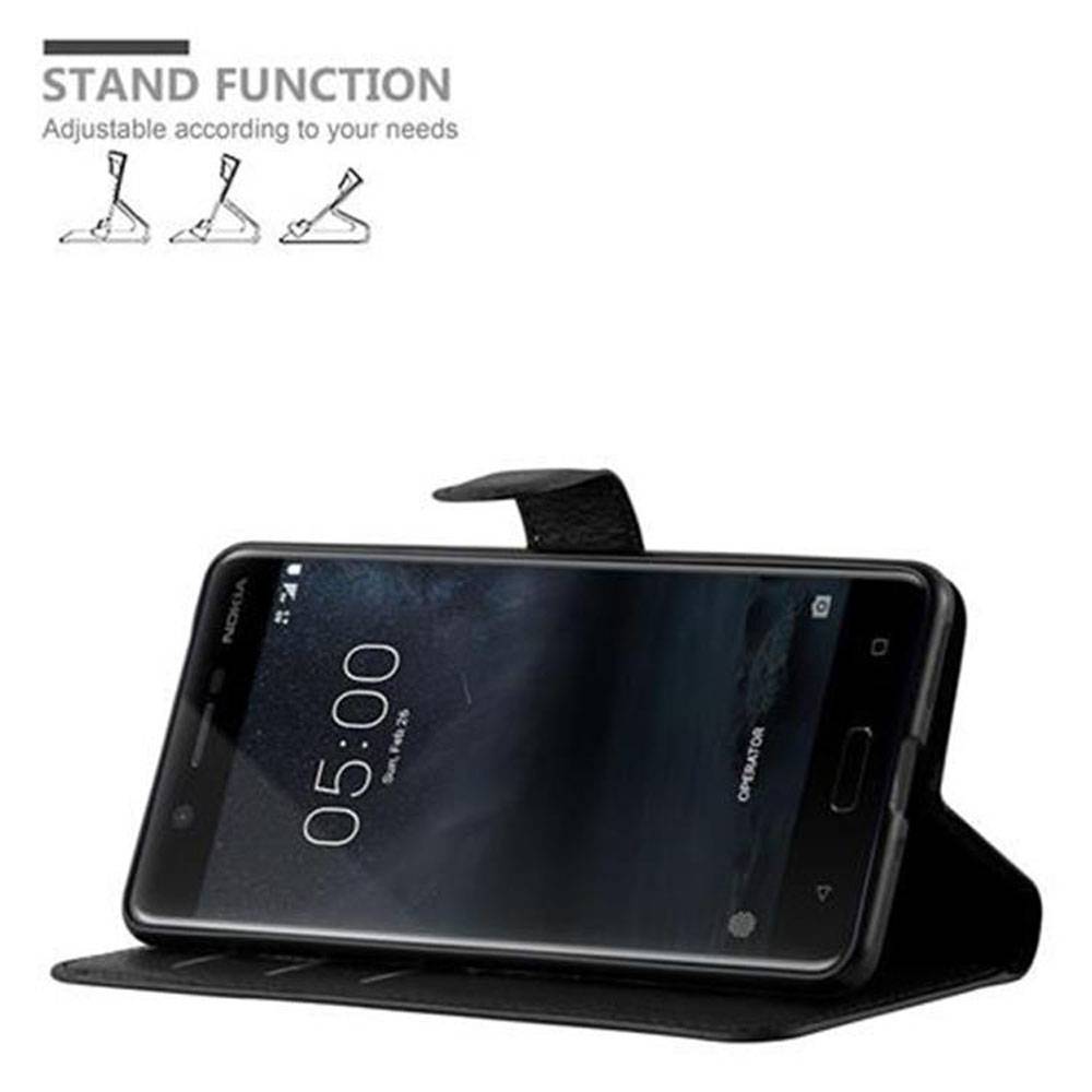 Cadorabo Hülle für Nokia 5 2017 Schutz Hülle in Schwarz Handyhülle Etui Case Cover Magnetverschluss