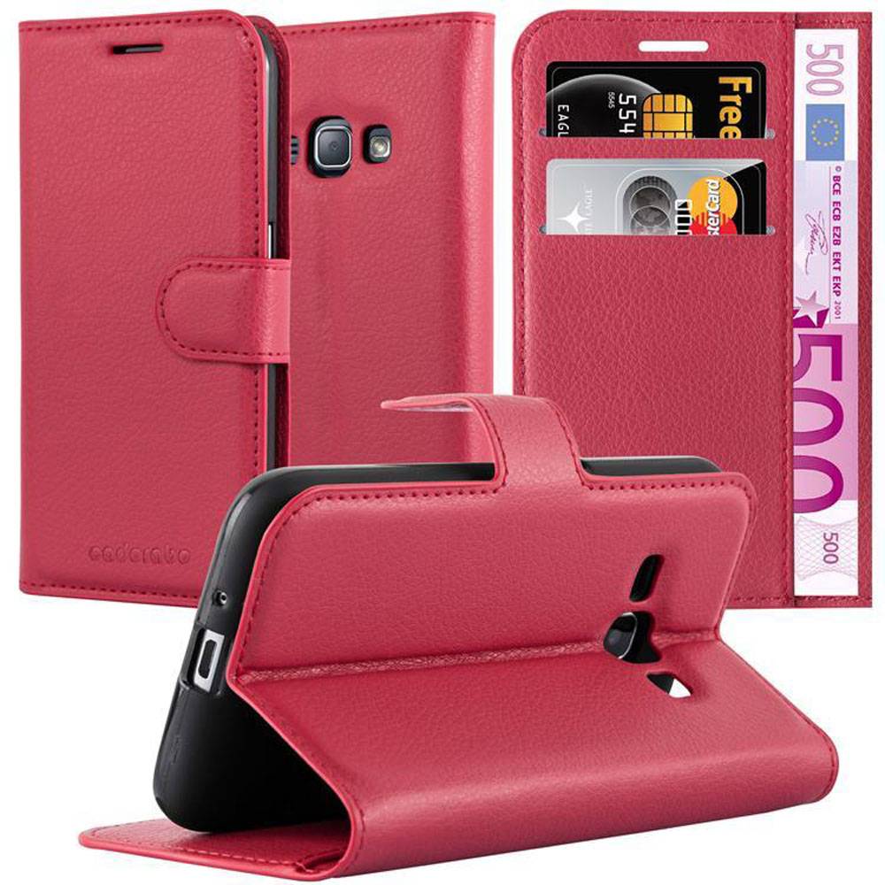 Cadorabo Hülle für Samsung Galaxy J1 2015 Schutz Hülle in Rot Handyhülle Etui Case Cover Magnetverschluss