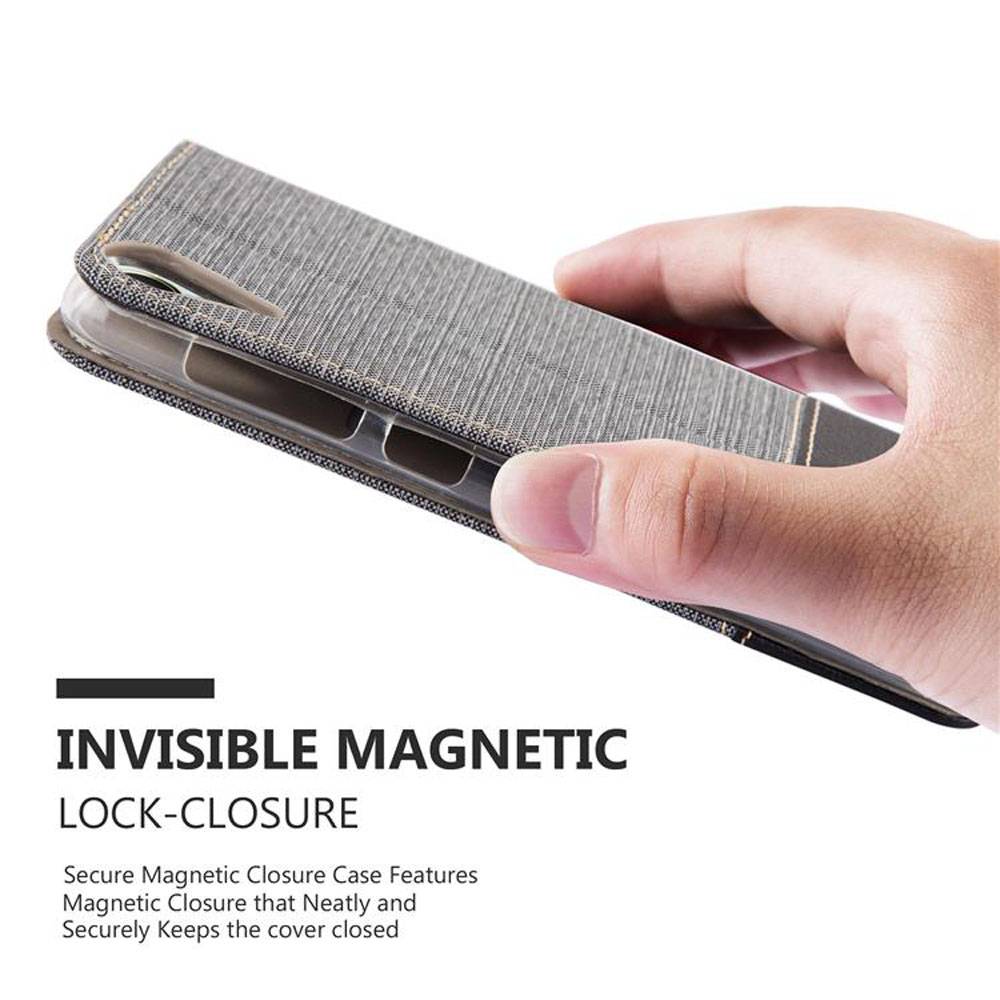 Cadorabo Hülle für HTC Desire 10 LIFESTYLE / Desire 825 Schutzhülle in Grau Handy Hülle Etui Book Case Cover