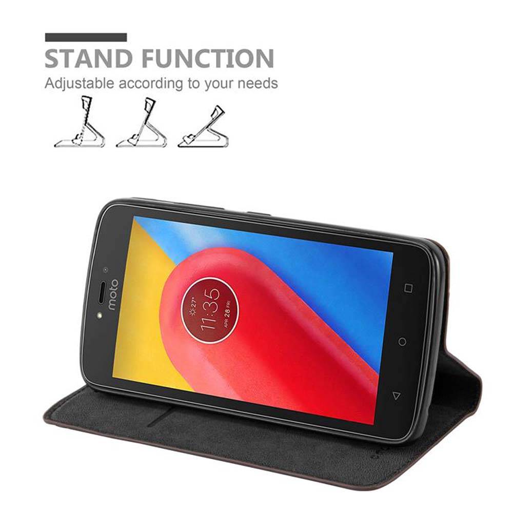 Cadorabo Hülle für Motorola MOTO C Schutz Hülle in Braun Handyhülle Etui Case Cover Magnetverschluss