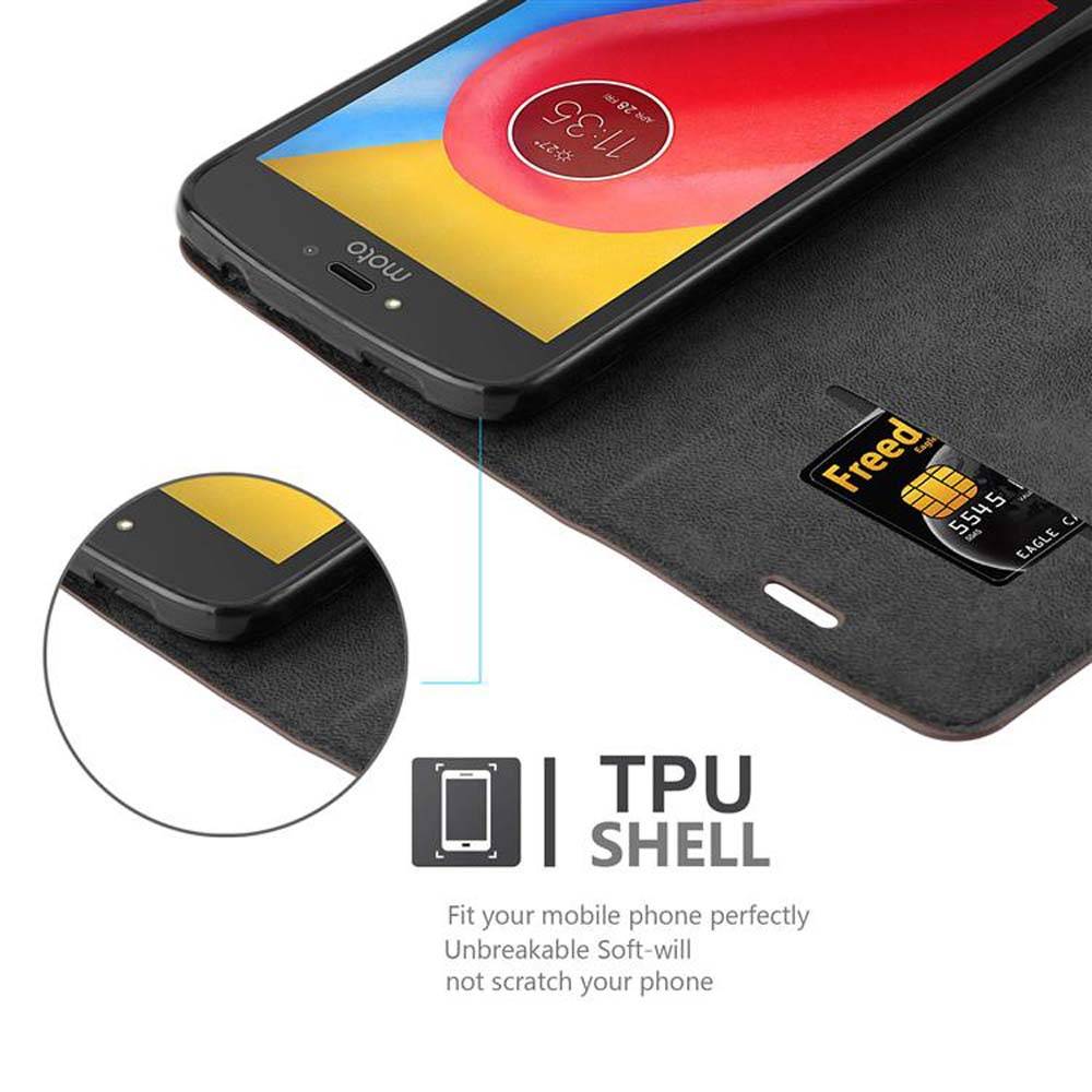 Cadorabo Hülle für Motorola MOTO C Schutz Hülle in Braun Handyhülle Etui Case Cover Magnetverschluss