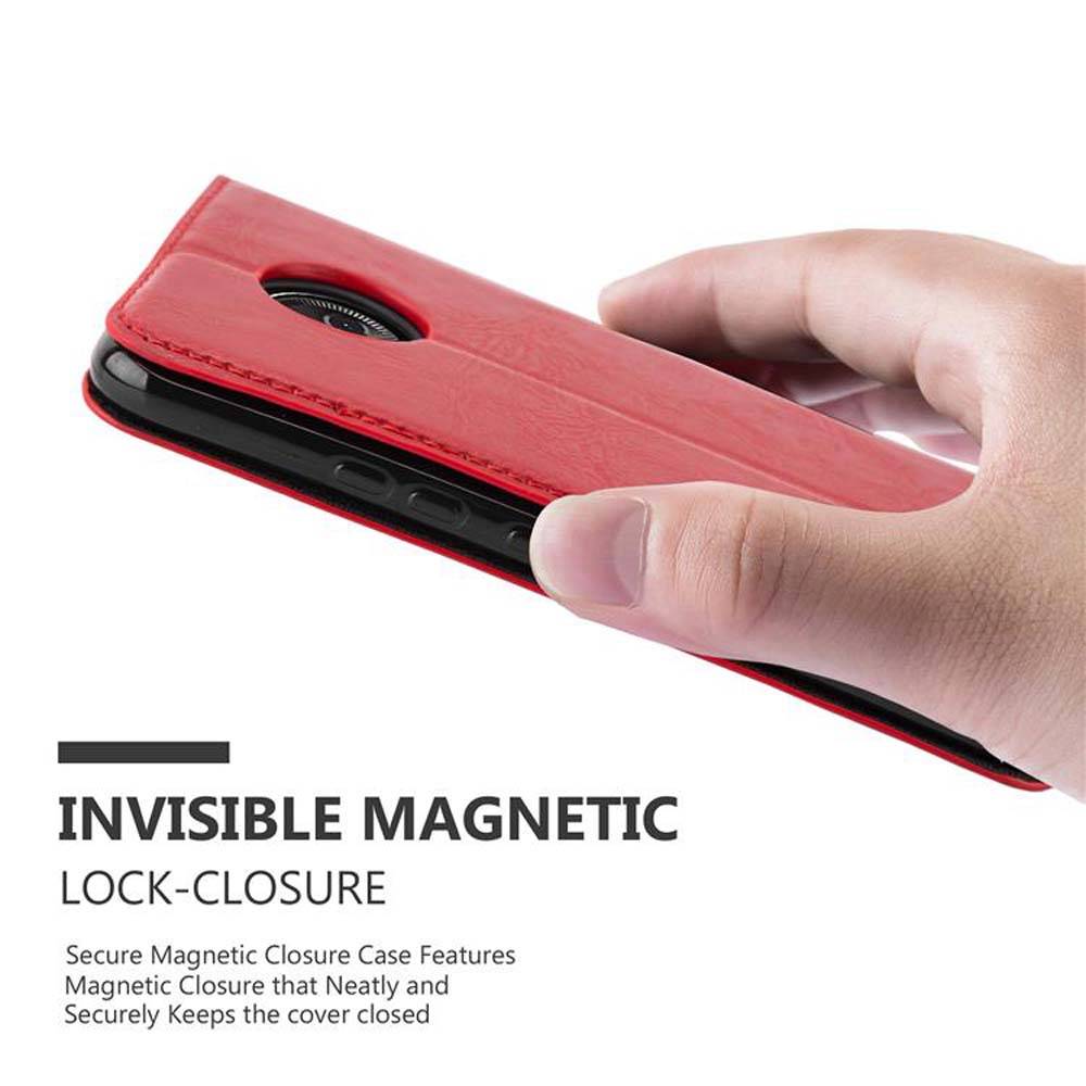 Cadorabo Hülle für Motorola MOTO X4 Schutz Hülle in Rot Handyhülle Etui Case Cover Magnetverschluss