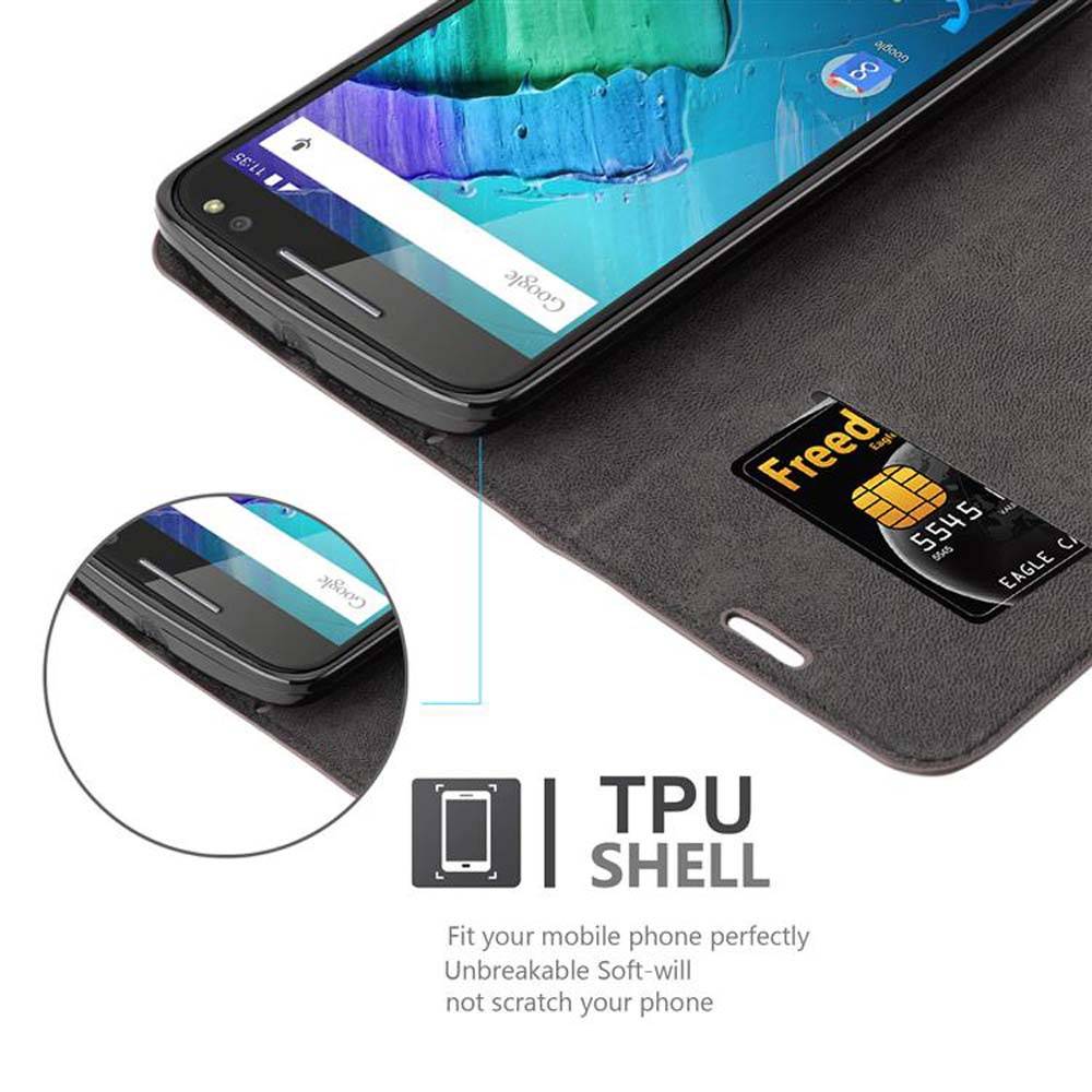 Cadorabo Hülle für Motorola MOTO X STYLE Schutz Hülle in Braun Handyhülle Etui Case Cover Magnetverschluss