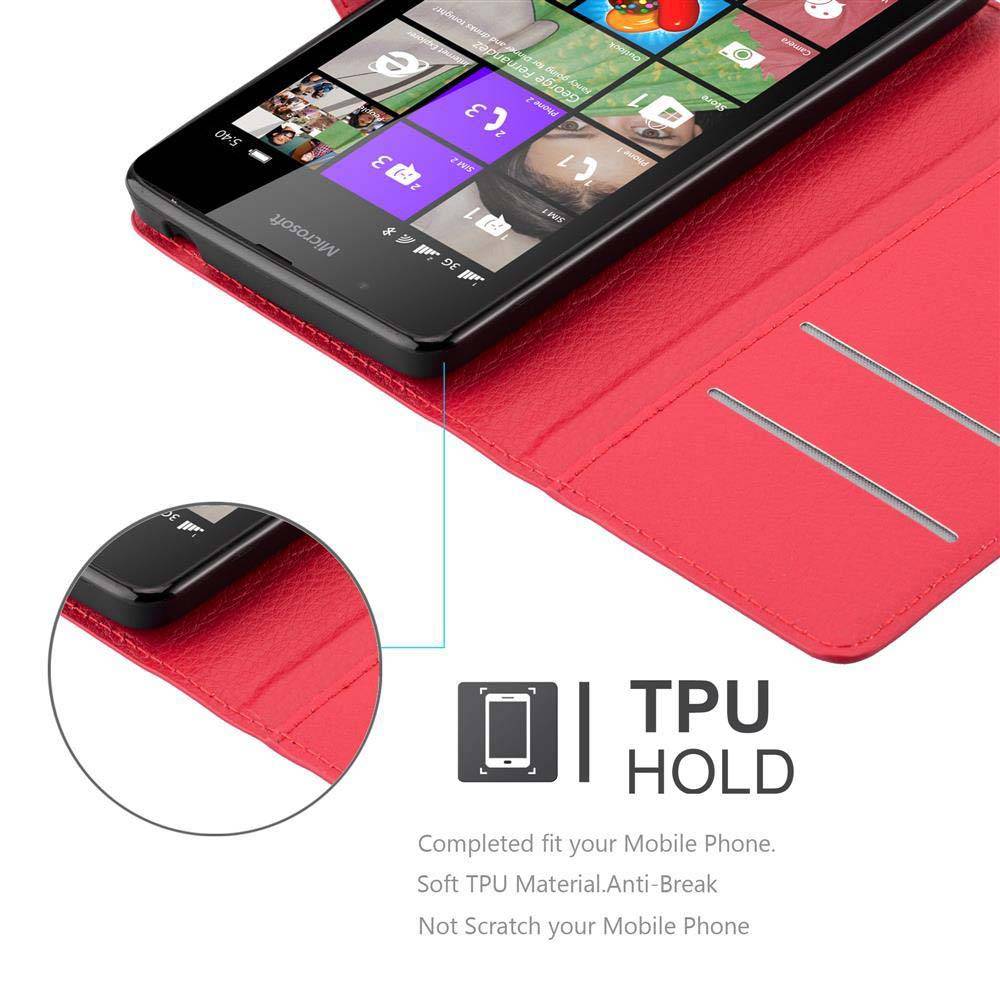 Cadorabo Hülle für Nokia Lumia 540 Schutz Hülle in Rot Handyhülle Etui Case Cover Magnetverschluss