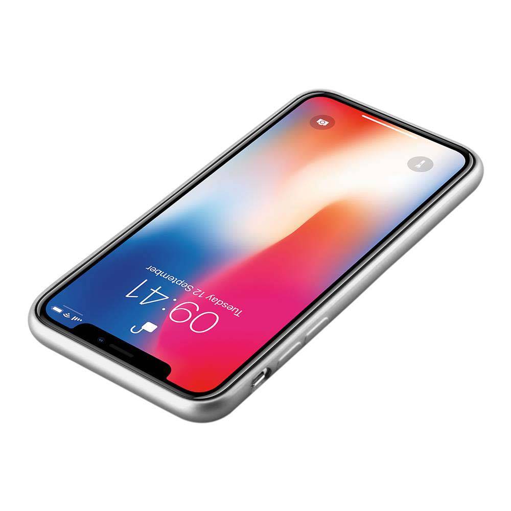 Cadorabo Schutzhülle für Apple iPhone X / XS Hülle in Silber Handyhülle TPU Silikon Etui Cover Case