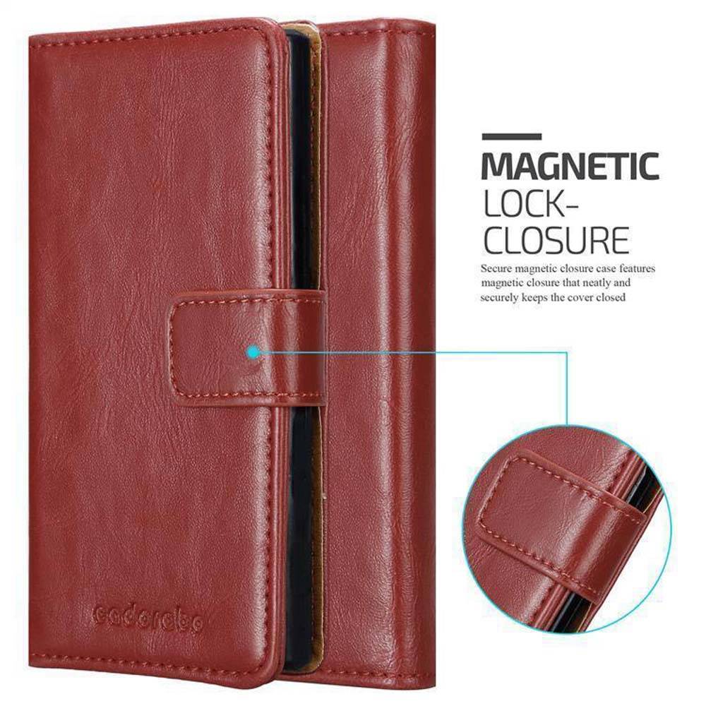 Cadorabo Hülle für HTC Desire 820 Schutzhülle in Rot Handyhülle Book Tasche Case Etui Luxury