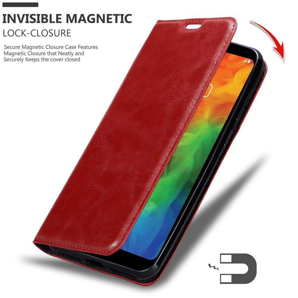 Cadorabo Hülle für LG Q7 / Q7a / Q7+ Schutz Hülle in Rot Handyhülle Etui Case Cover Magnetverschluss