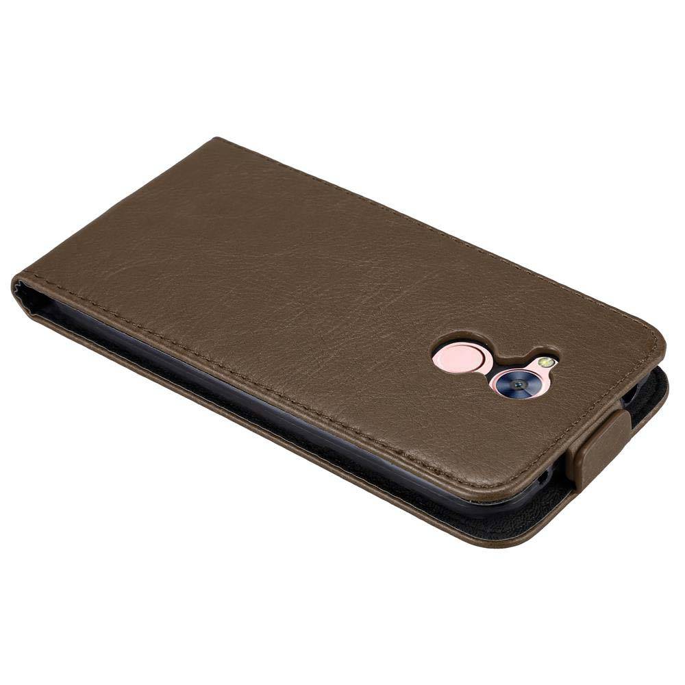 Cadorabo Hülle für Honor 6A Schutz Hülle in Braun Flip Etui Handyhülle Case Cover