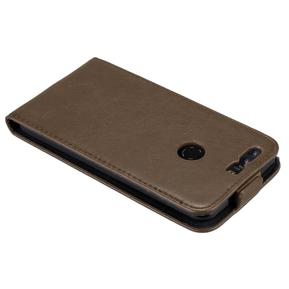 Cadorabo Hülle für Honor 8 / 8 PREMIUM Schutz Hülle in Braun Flip Etui Handyhülle Case Cover
