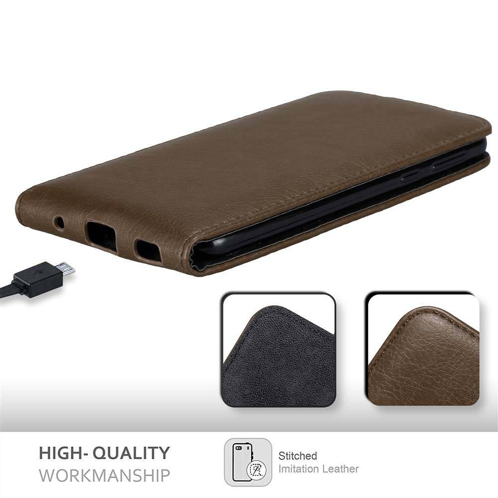 Cadorabo Hülle für HTC U PLAY Schutz Hülle in Braun Flip Etui Handyhülle Case Cover