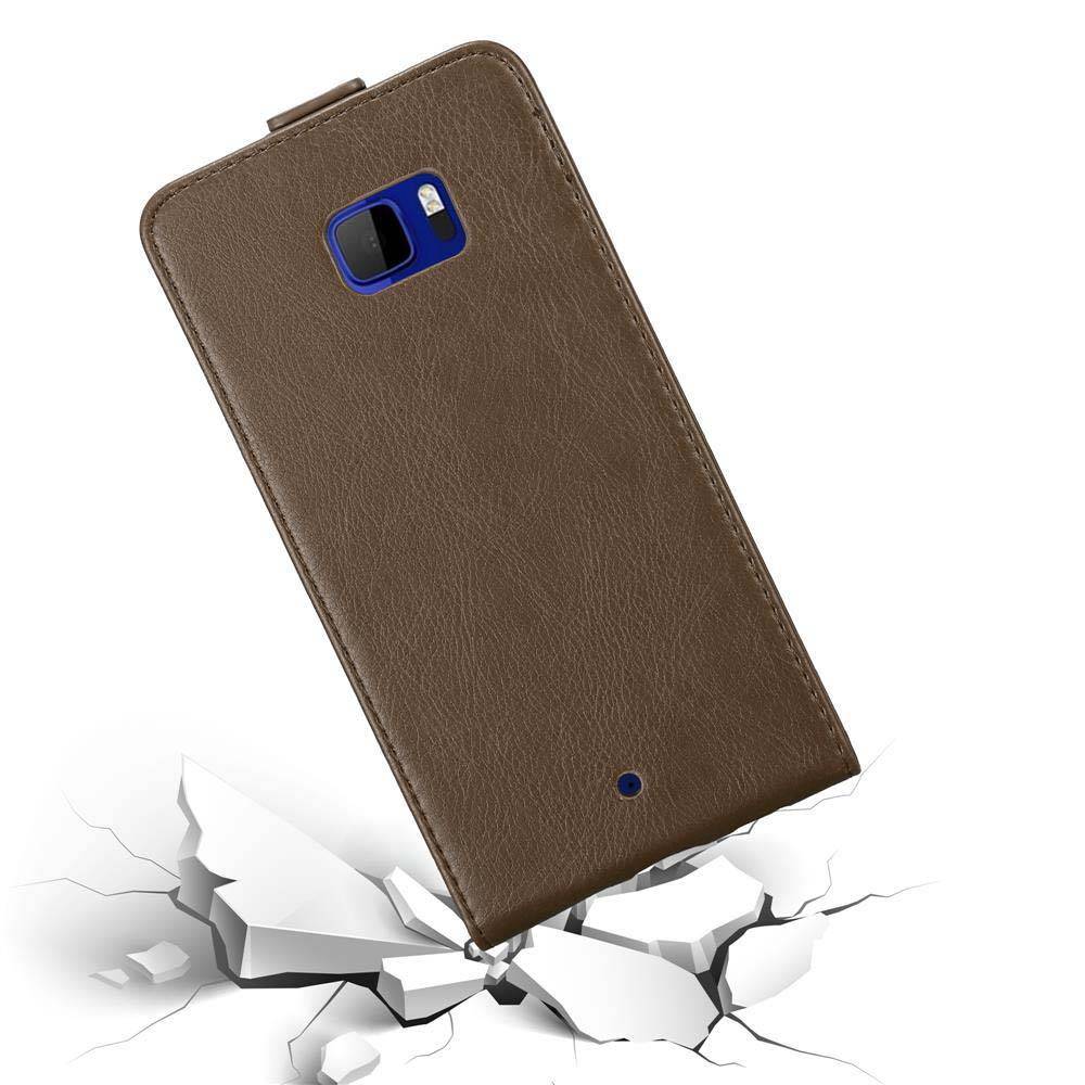 Cadorabo Hülle für HTC U ULTRA Schutz Hülle in Braun Flip Etui Handyhülle Case Cover