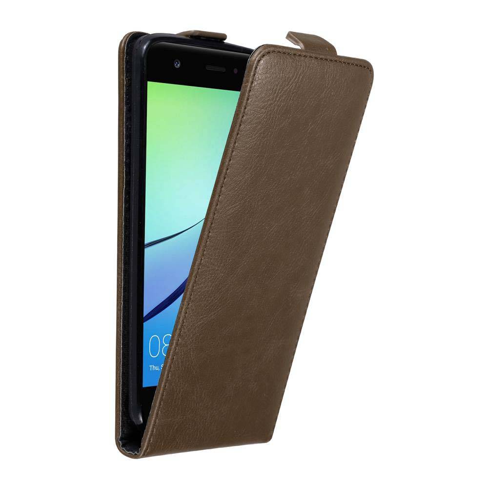 Cadorabo Hülle für Huawei NOVA Schutz Hülle in Braun Flip Etui Handyhülle Case Cover