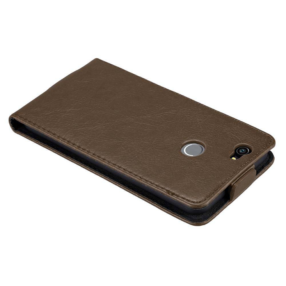 Cadorabo Hülle für Huawei NOVA Schutz Hülle in Braun Flip Etui Handyhülle Case Cover