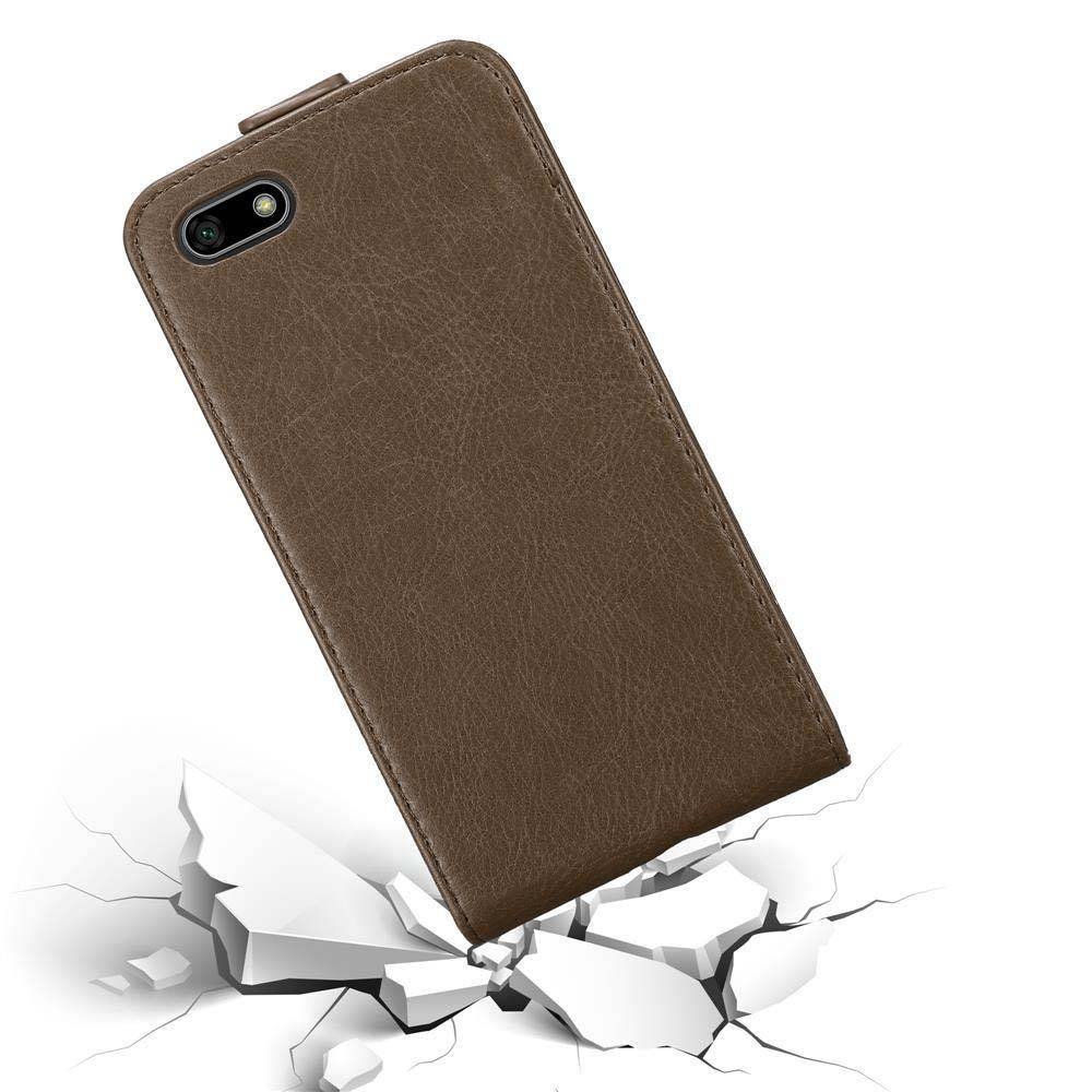 Cadorabo Hülle für Honor 7S / Huawei Y5 2018 Schutz Hülle in Braun Flip Etui Handyhülle Case Cover