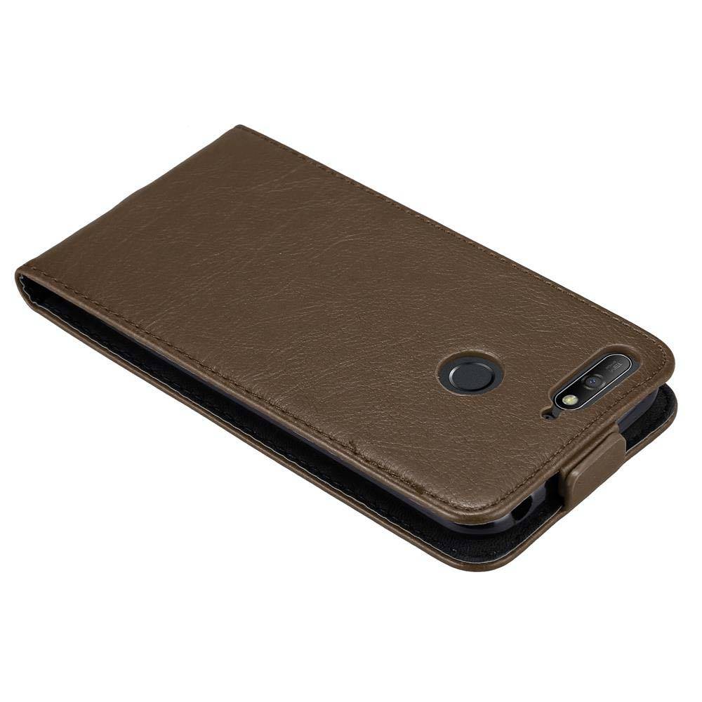 Cadorabo Hülle für Honor 7A / Huawei Y6 PRIME 2018 Schutz Hülle in Braun Flip Etui Handyhülle Case Cover