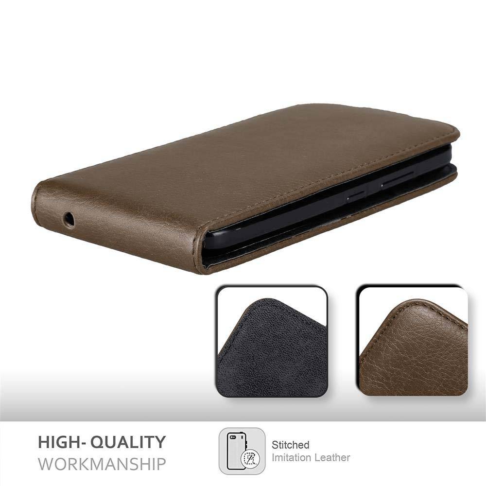 Cadorabo Hülle für Motorola MOTO C PLUS Schutz Hülle in Braun Flip Etui Handyhülle Case Cover
