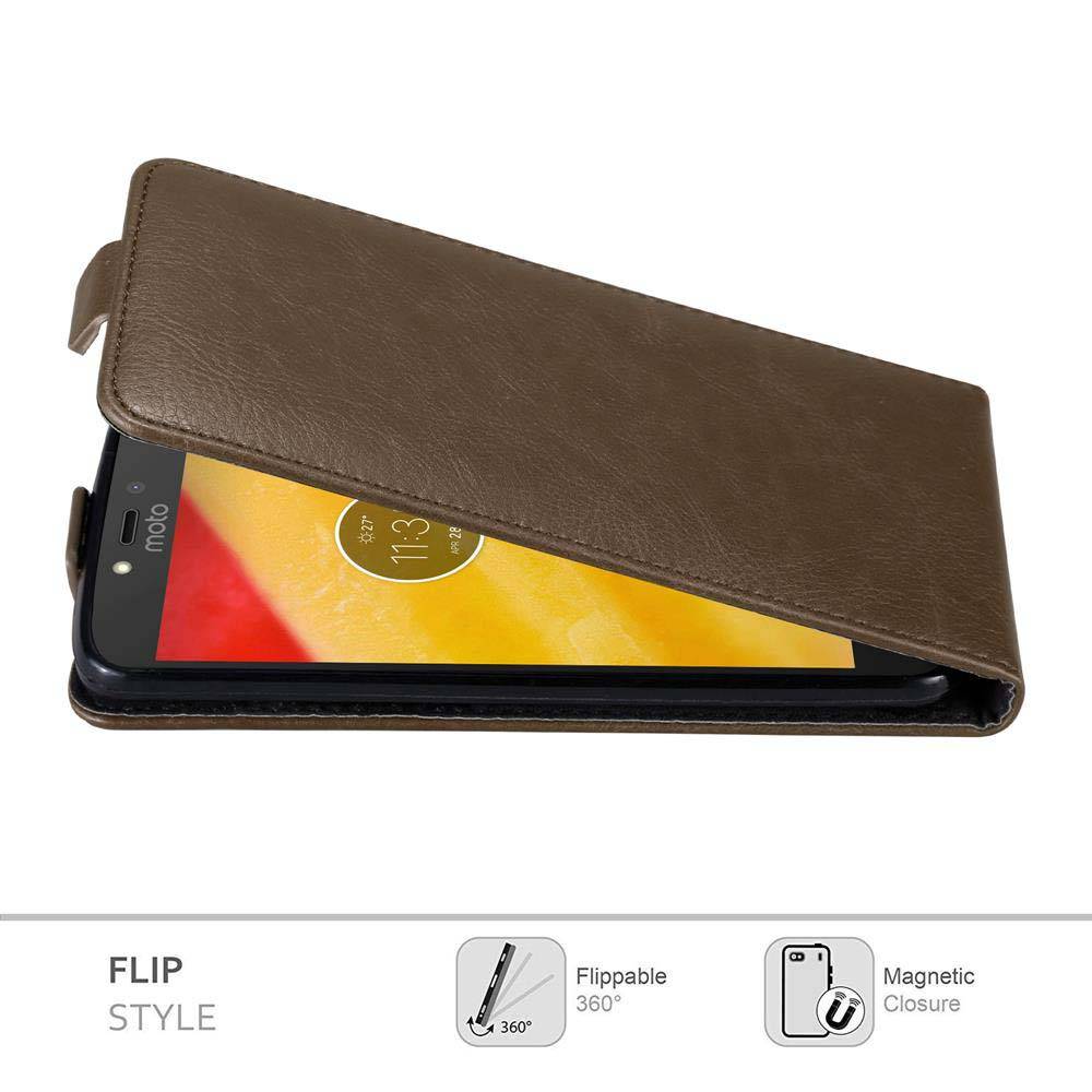 Cadorabo Hülle für Motorola MOTO C PLUS Schutz Hülle in Braun Flip Etui Handyhülle Case Cover