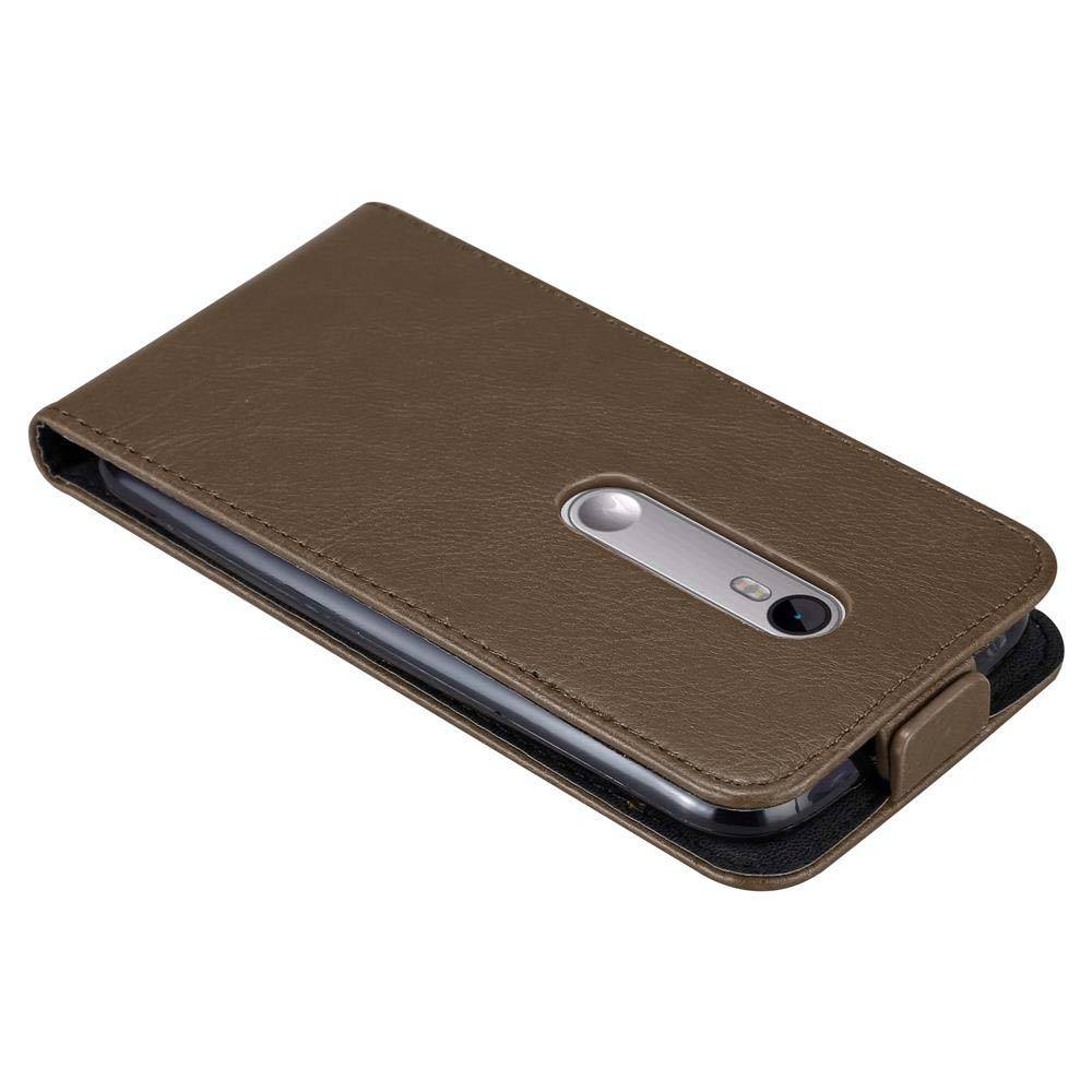 Cadorabo Hülle für Motorola MOTO G3 Schutz Hülle in Braun Flip Etui Handyhülle Case Cover