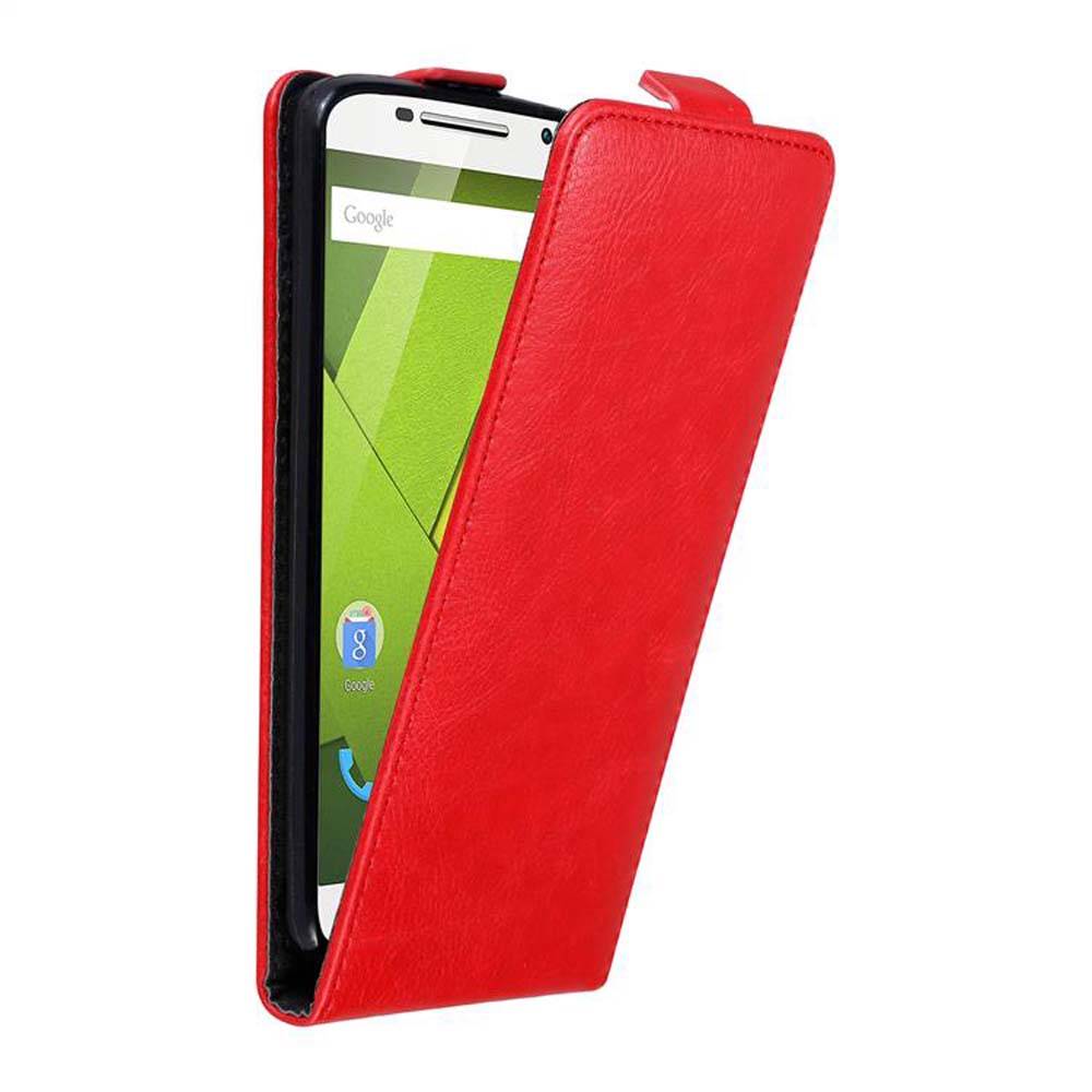 Cadorabo Hülle für Motorola MOTO X PLAY Schutz Hülle in Rot Flip Etui Handyhülle Case Cover