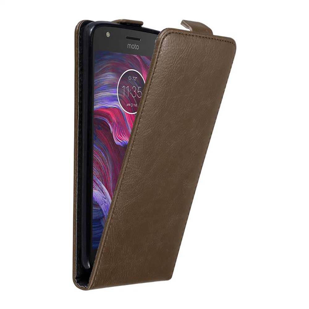 Cadorabo Hülle für Motorola MOTO X4 Schutz Hülle in Braun Flip Etui Handyhülle Case Cover