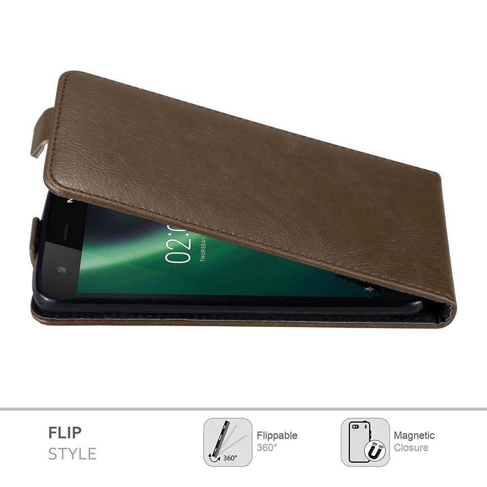 Cadorabo Hülle für Nokia 2 2017 Schutz Hülle in Braun Flip Etui Handyhülle Case Cover