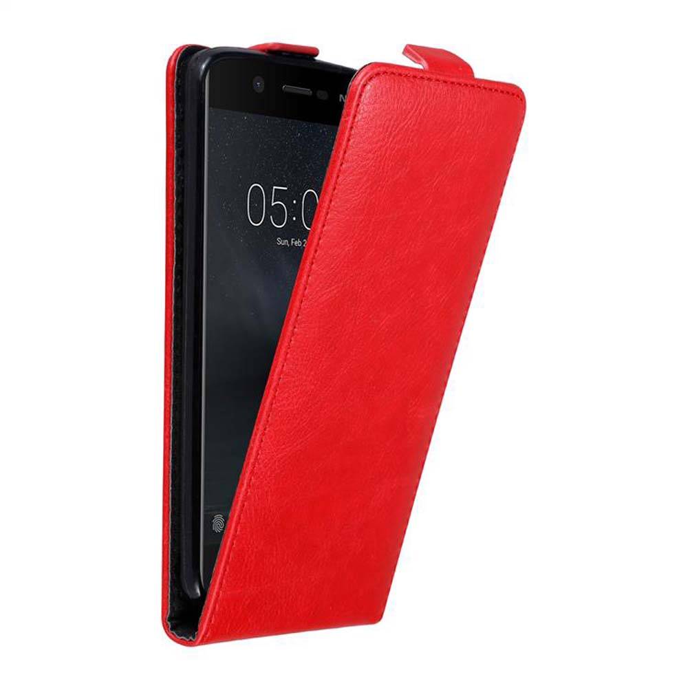 Cadorabo Hülle für Nokia 5 2017 Schutz Hülle in Rot Flip Etui Handyhülle Case Cover