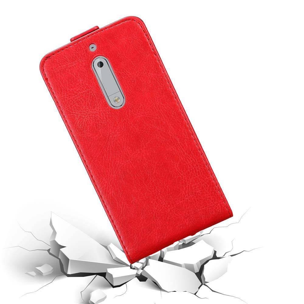 Cadorabo Hülle für Nokia 5 2017 Schutz Hülle in Rot Flip Etui Handyhülle Case Cover