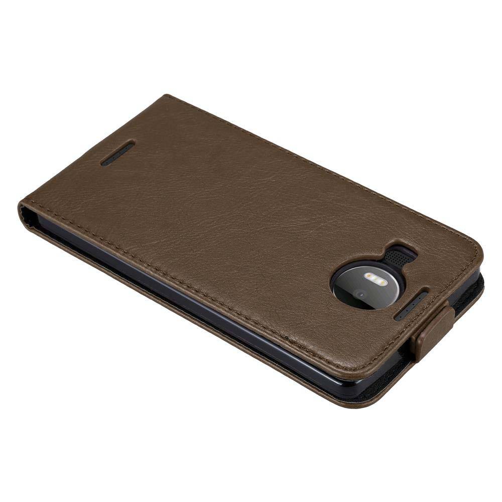 Cadorabo Hülle für Nokia Lumia 950 XL Schutz Hülle in Braun Flip Etui Handyhülle Case Cover