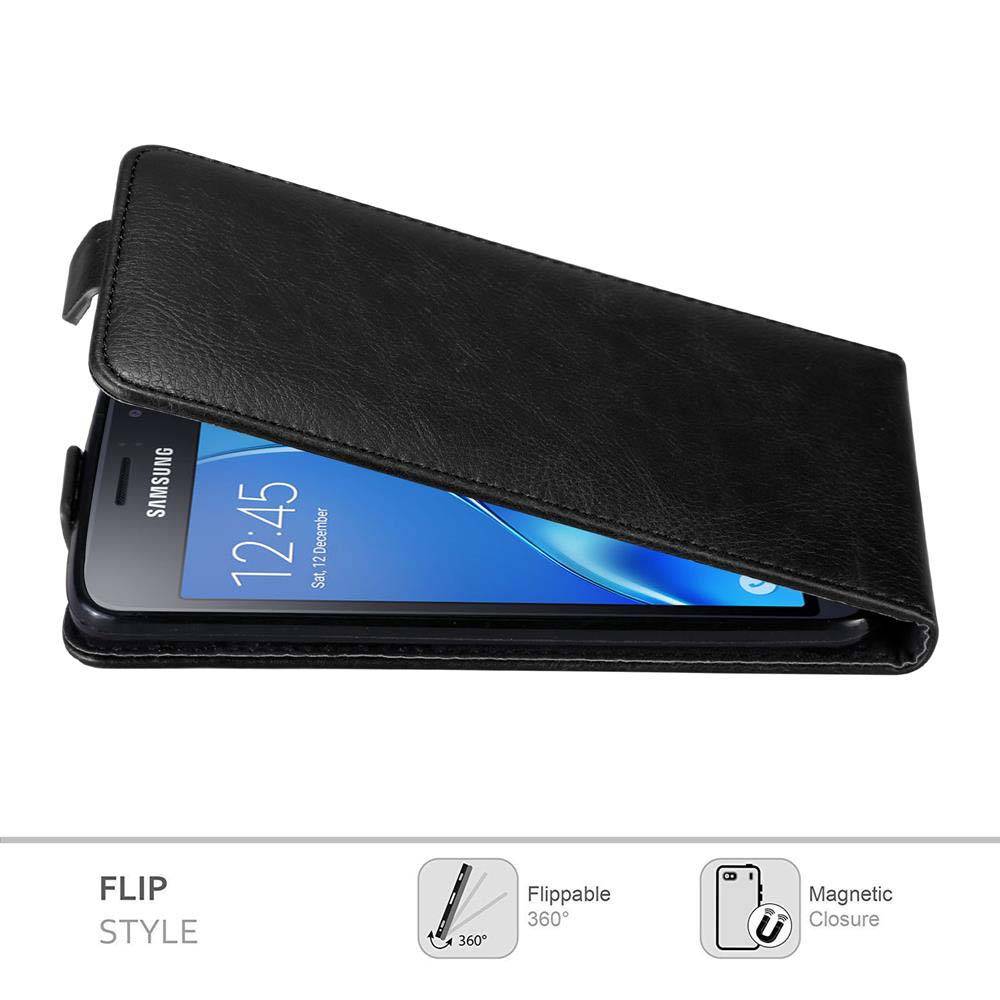Cadorabo Hülle für Samsung Galaxy J1 2016 Schutz Hülle in Schwarz Flip Etui Handyhülle Case Cover