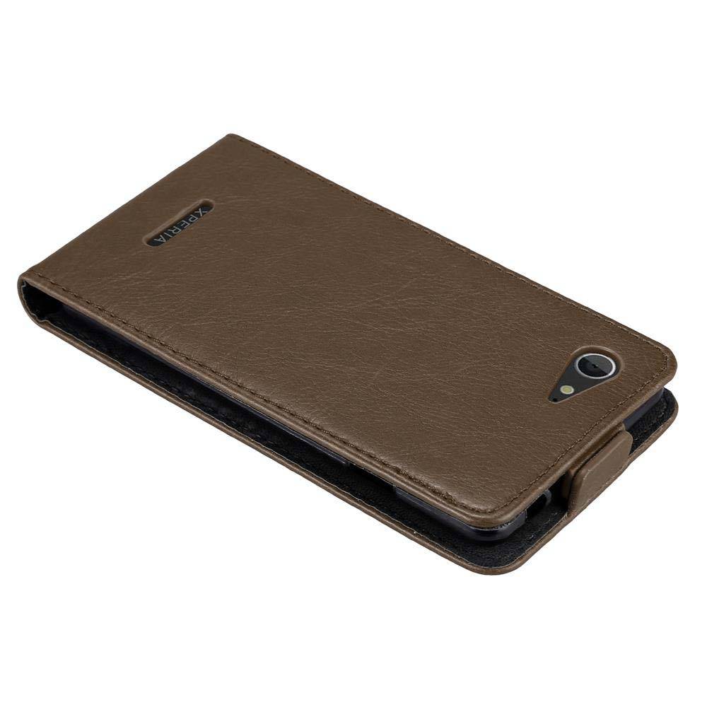 Cadorabo Hülle für Sony Xperia E3 Schutz Hülle in Braun Flip Etui Handyhülle Case Cover