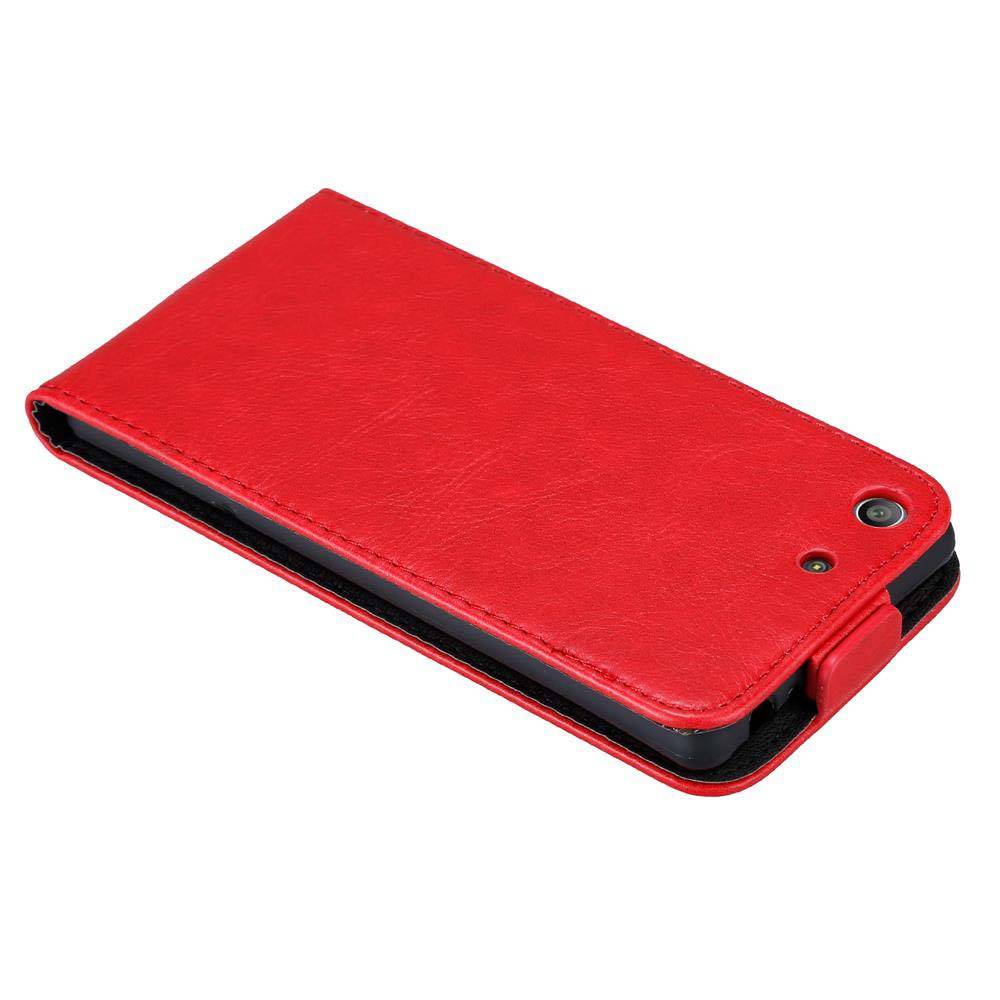 Cadorabo Hülle für Sony Xperia M5 Schutz Hülle in Rot Flip Etui Handyhülle Case Cover