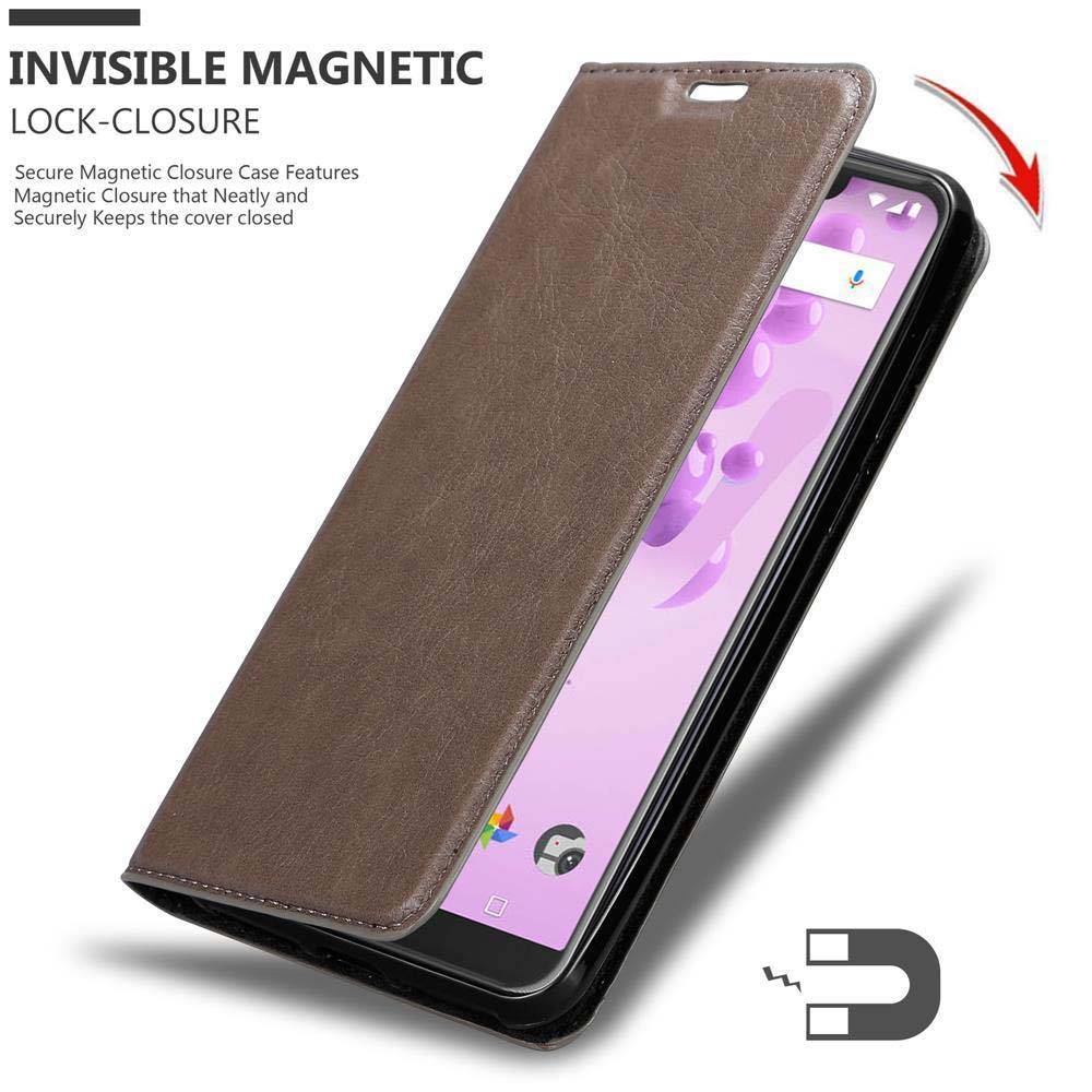 Cadorabo Hülle für WIKO VIEW 2 GO Schutz Hülle in Braun Handyhülle Etui Case Cover Magnetverschluss