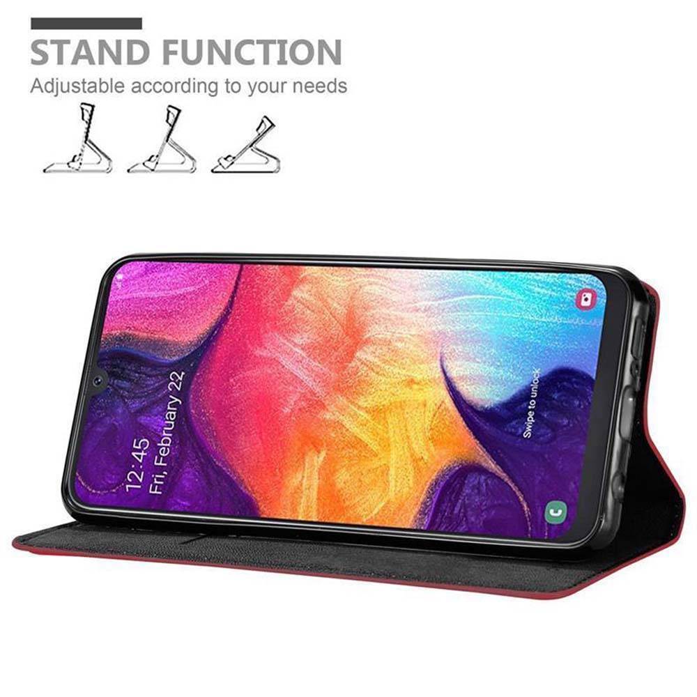 Cadorabo Hülle für Samsung Galaxy A50 4G / A50s / A30s Schutz Hülle in Rot Handyhülle Etui Case Cover Magnetverschluss